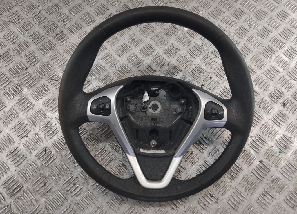 Рулевое колесо (руль)