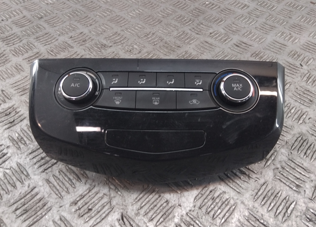 Блок управления климатической установкой