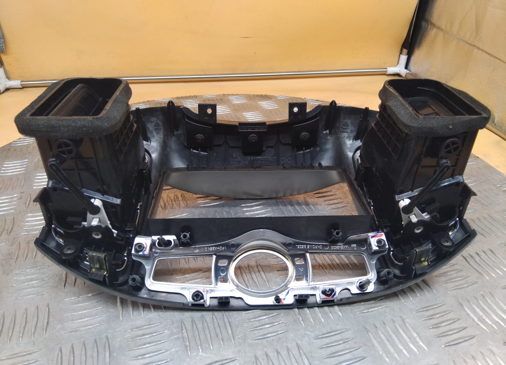 Дефлектор воздушный