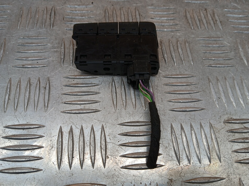 Кнопка многофункциональная