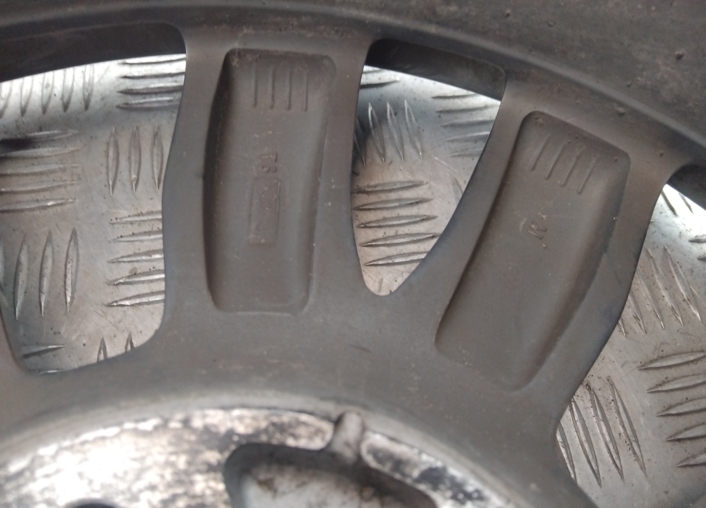 Диски колесные литые 4 шт