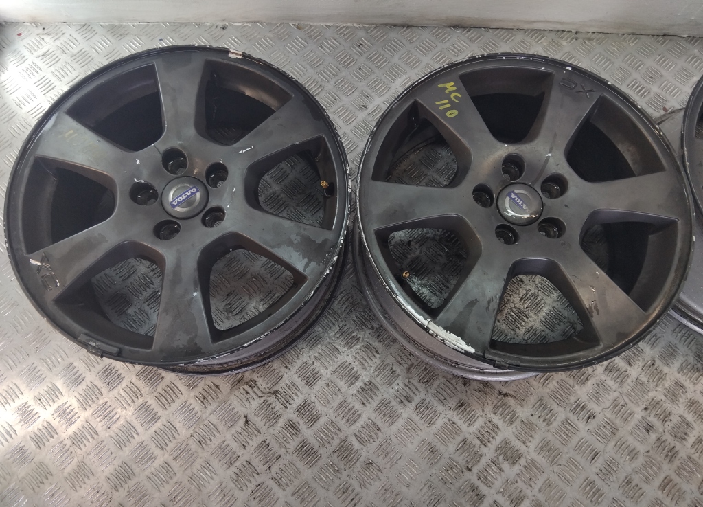 Диски колесные литые 4 шт