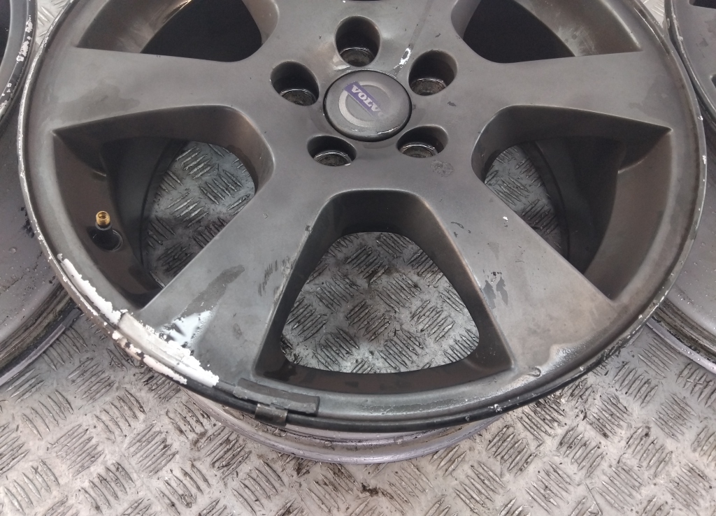 Диски колесные литые 4 шт
