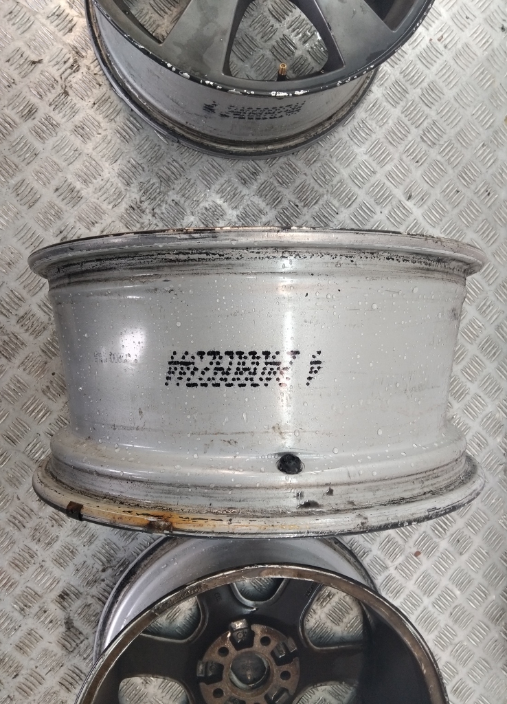 Диски колесные литые 4 шт