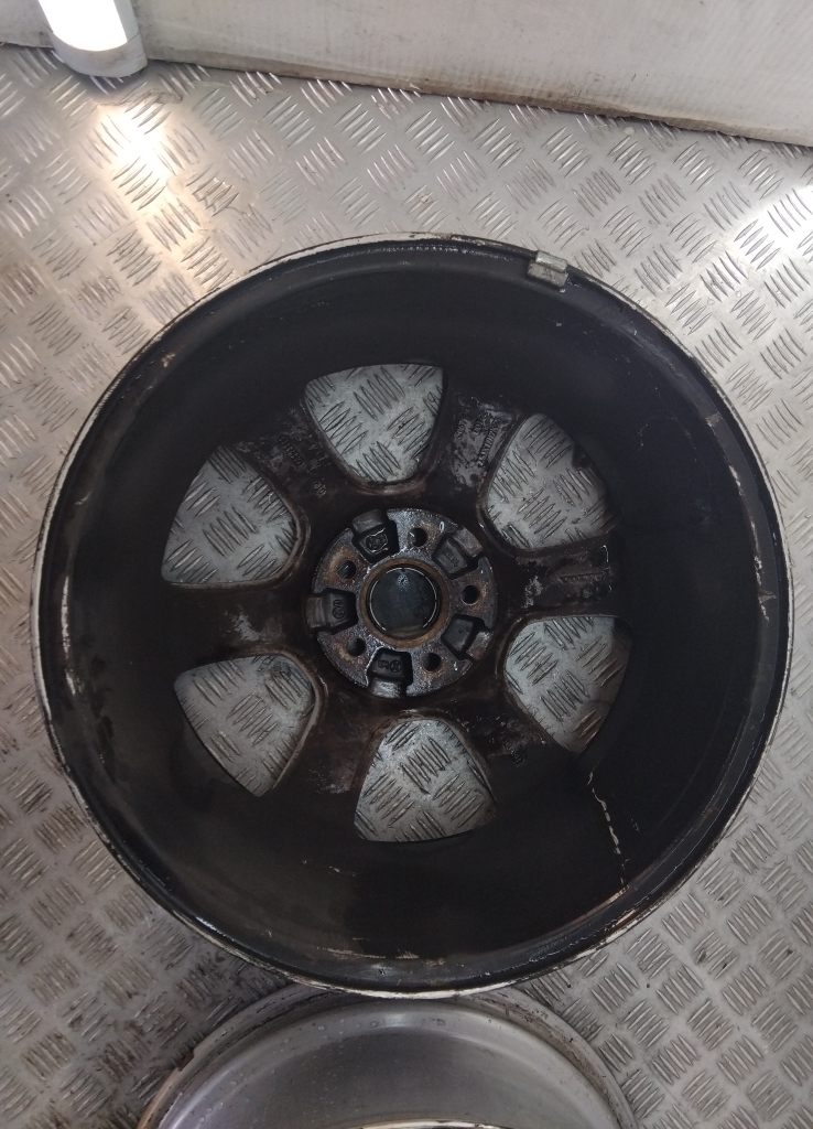 Диски колесные литые 4 шт