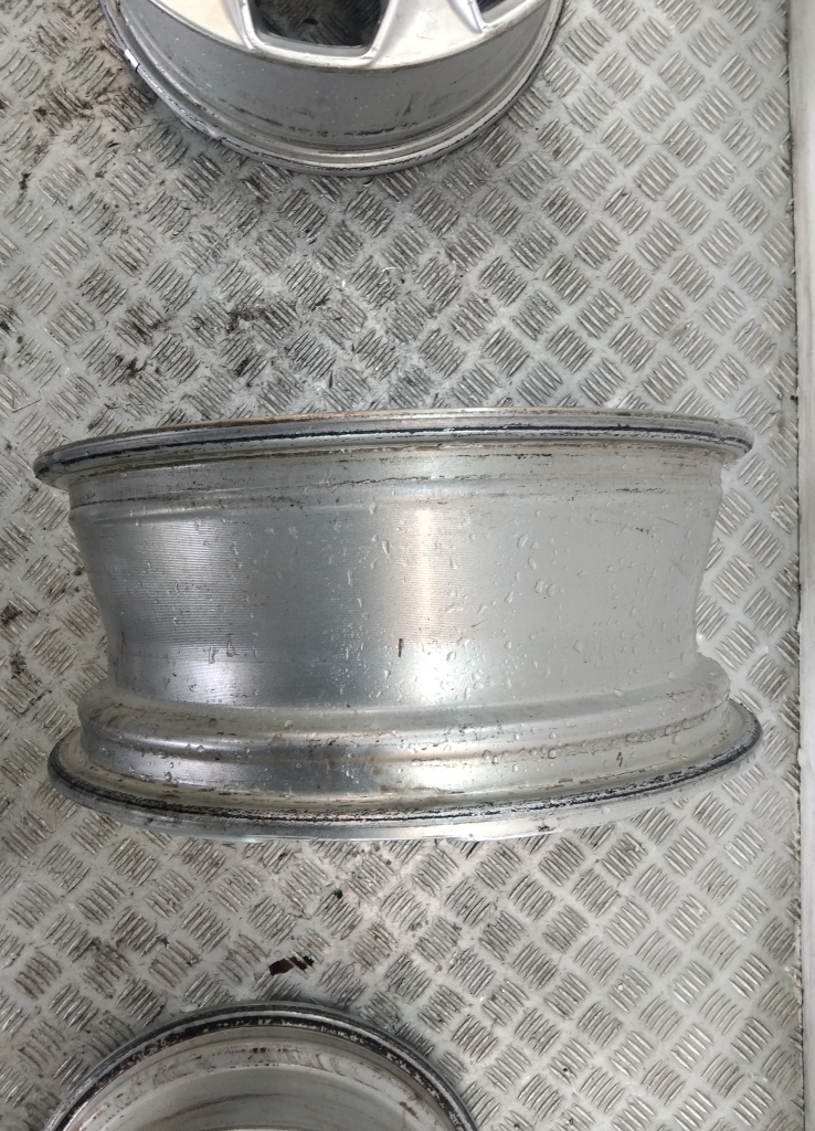 Диски колесные литые 4 шт