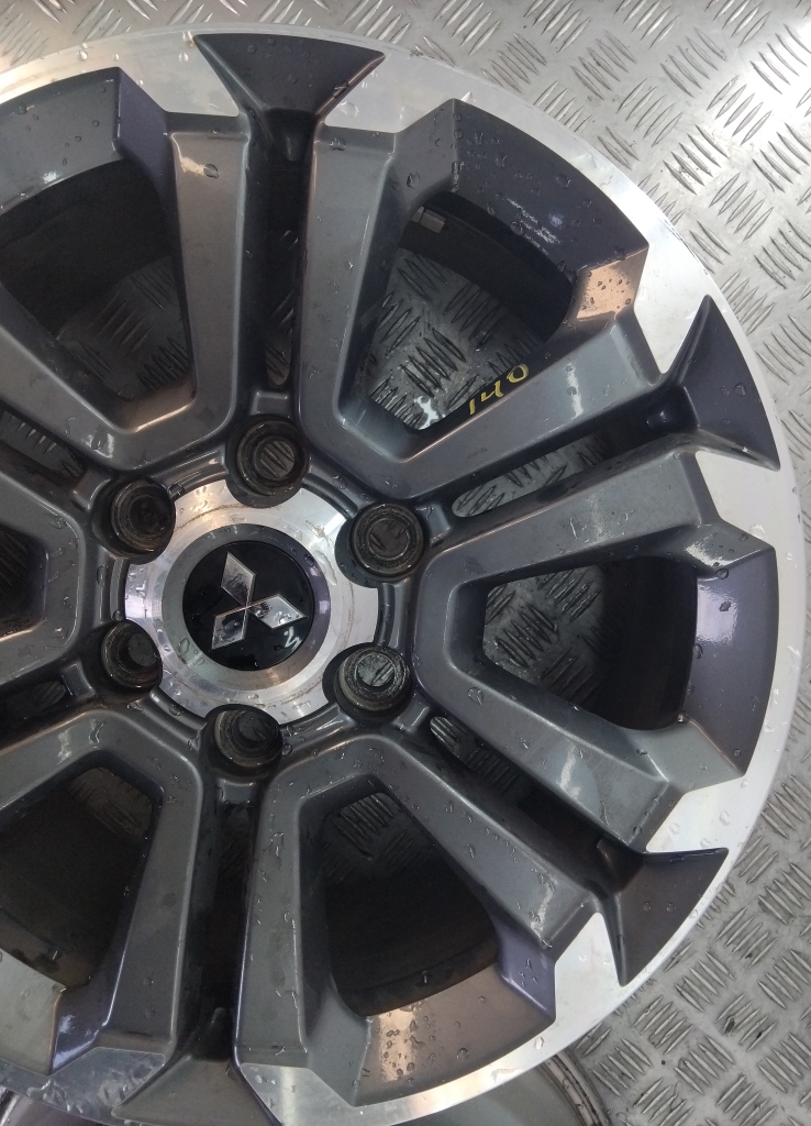 Диски колесные литые 4 шт