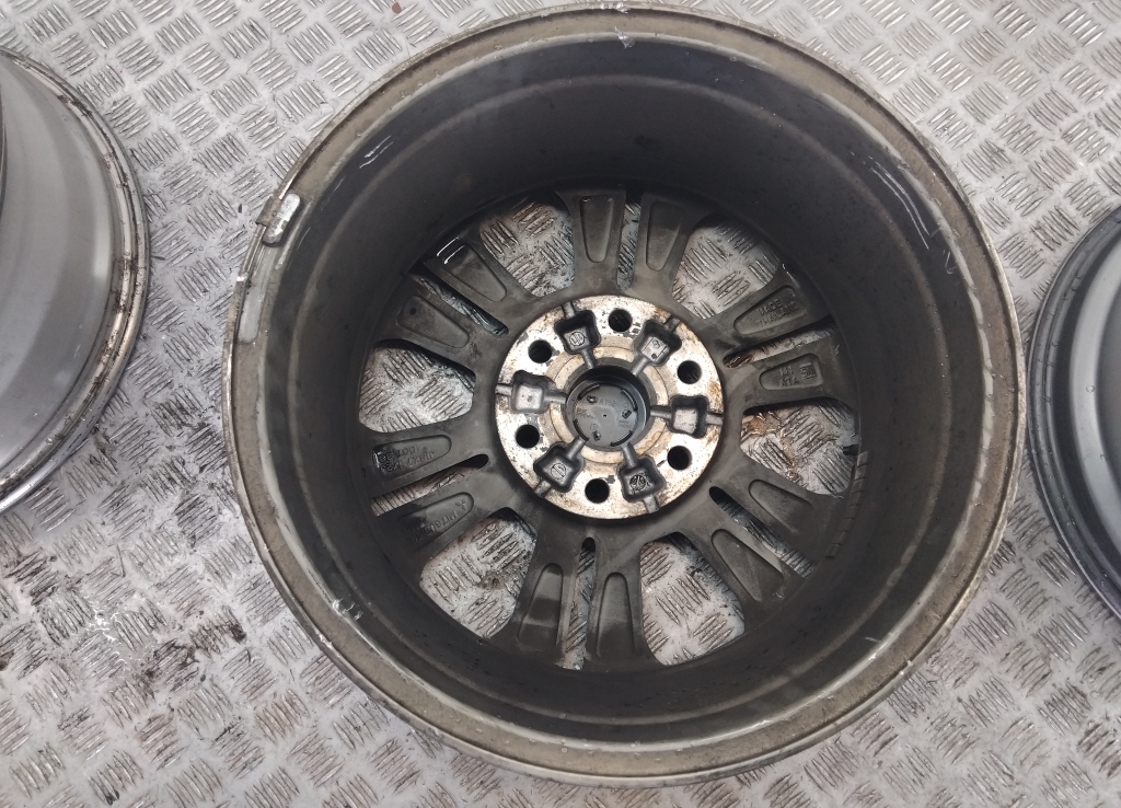 Диски колесные литые 4 шт