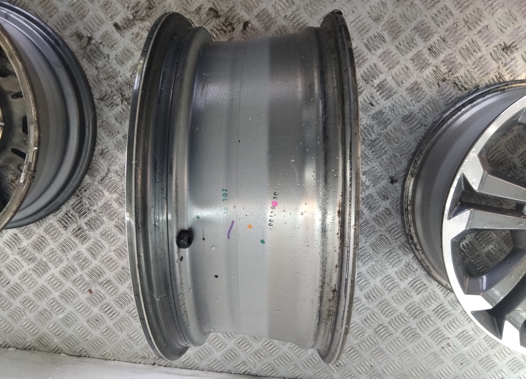 Диски колесные литые 4 шт