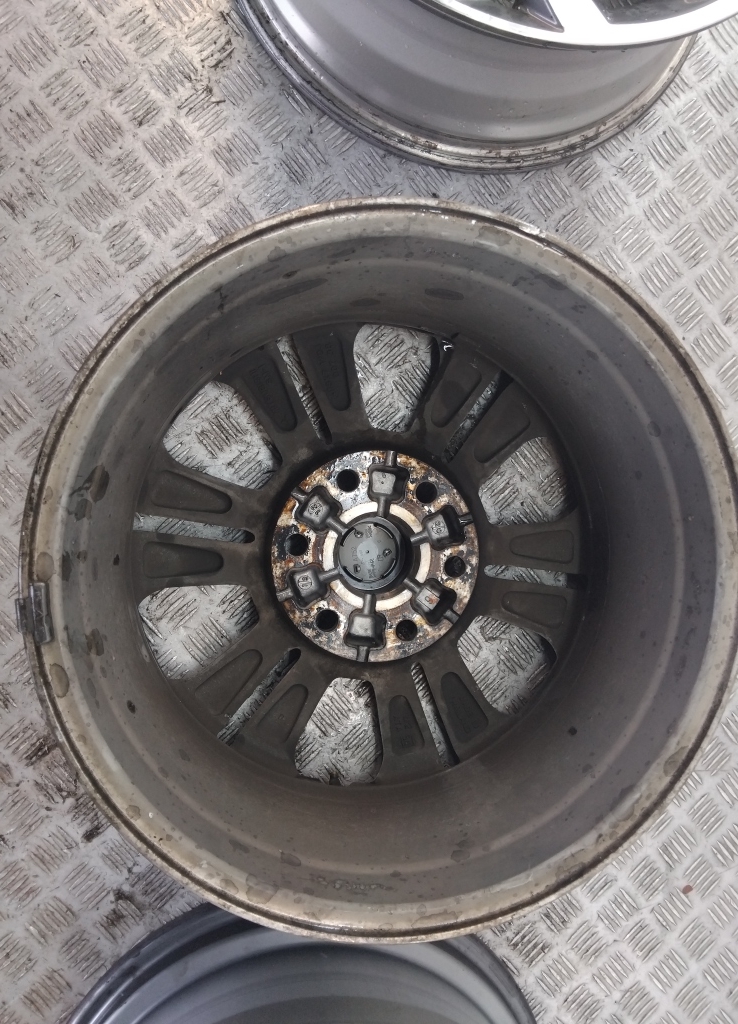 Диски колесные литые 4 шт