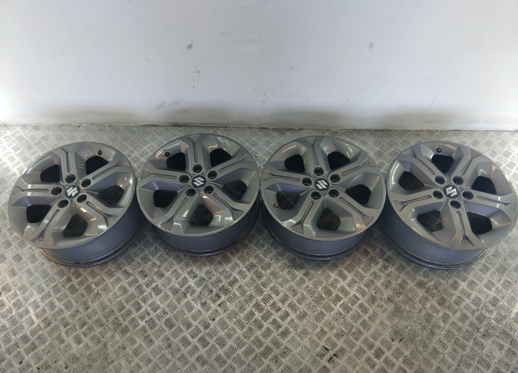 Диски колесные литые 4 шт