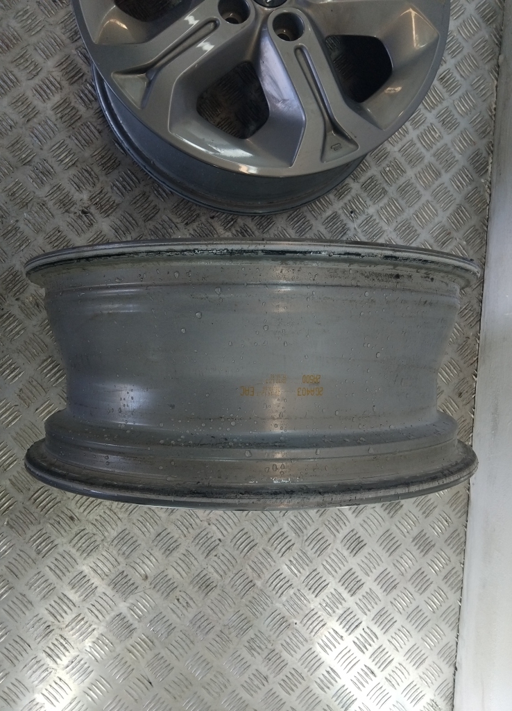 Диски колесные литые 4 шт