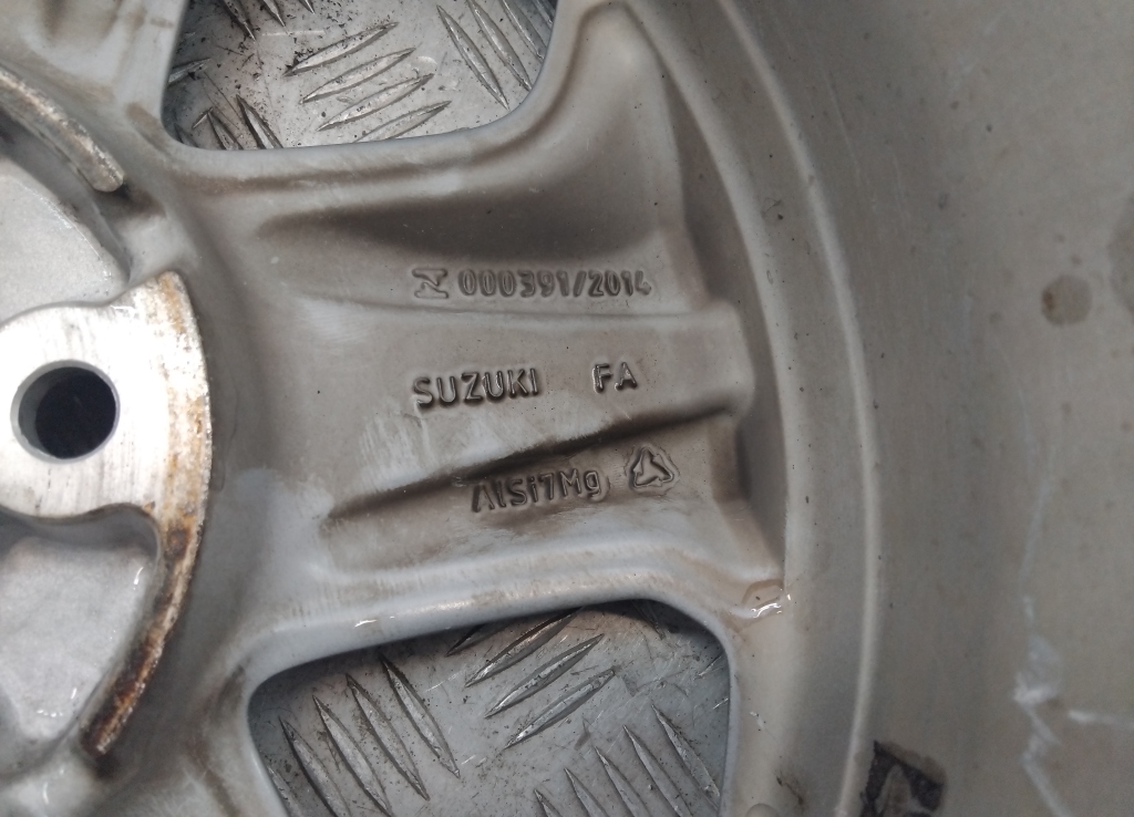 Диски колесные литые 4 шт