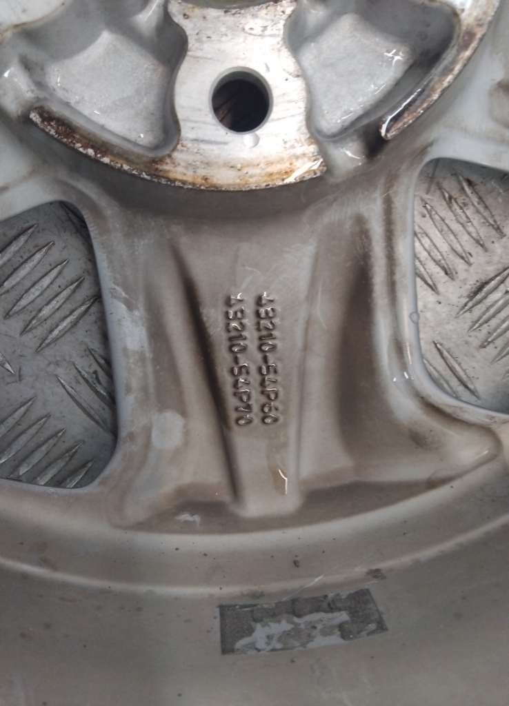 Диски колесные литые 4 шт