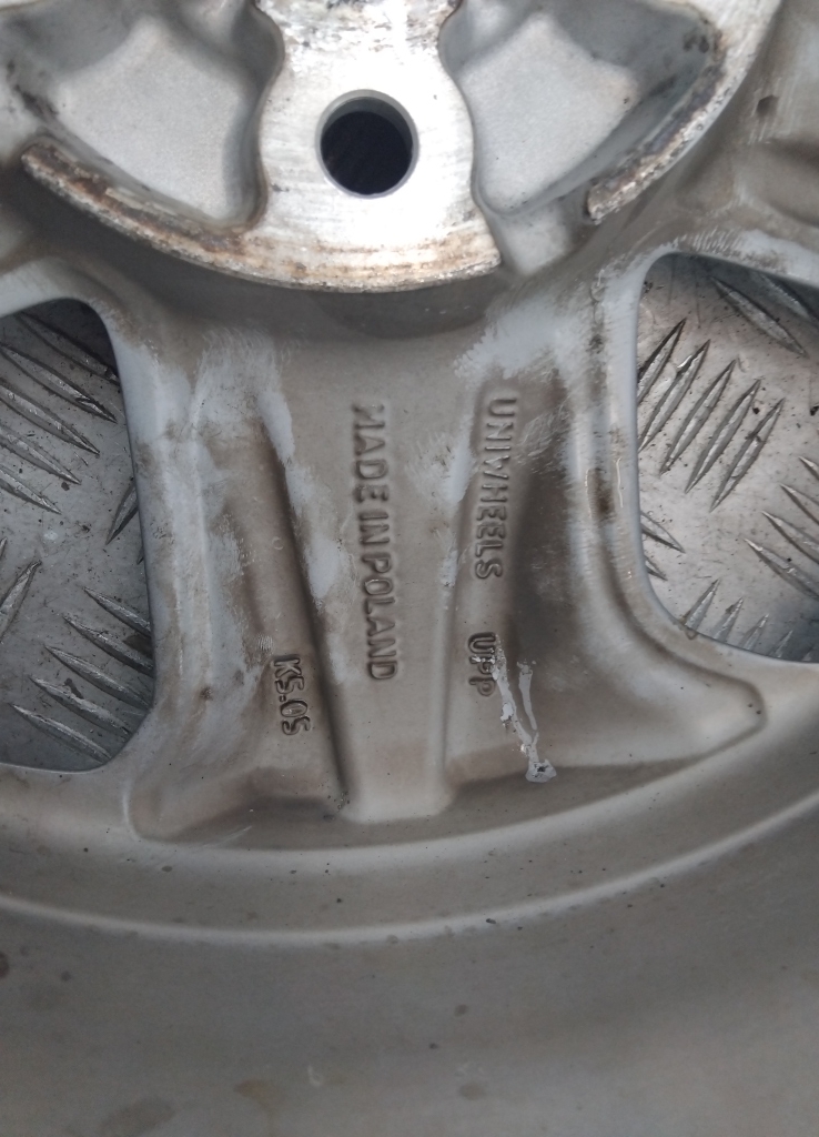 Диски колесные литые 4 шт