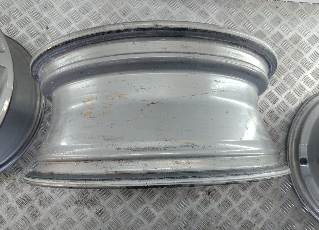 Диски колесные литые 4 шт