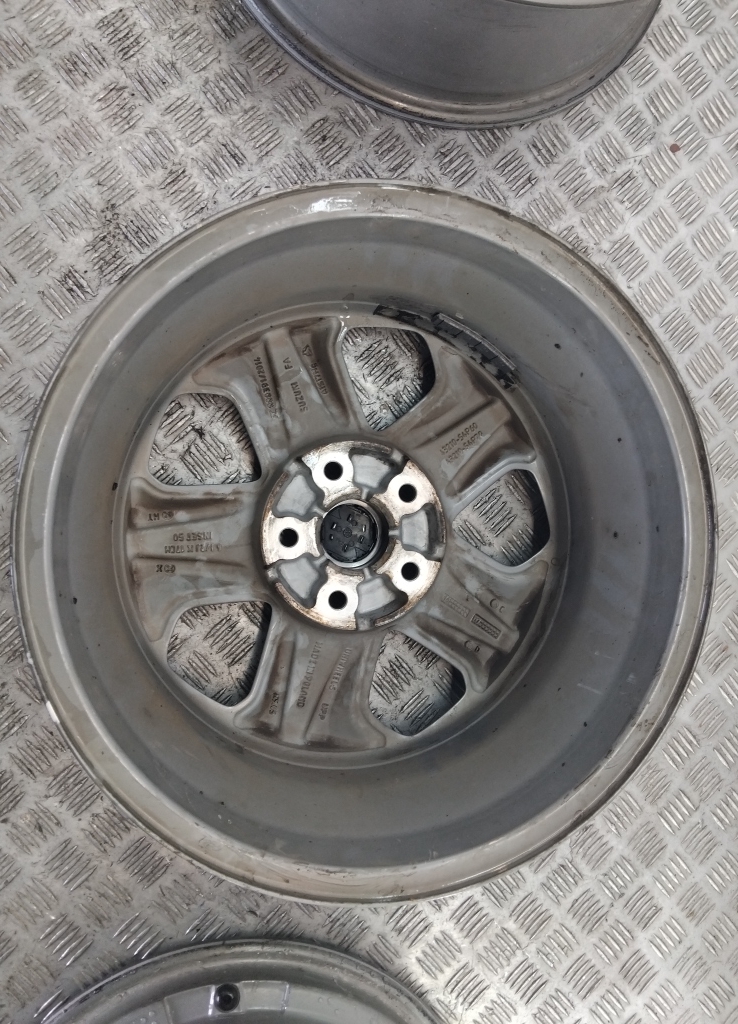 Диски колесные литые 4 шт