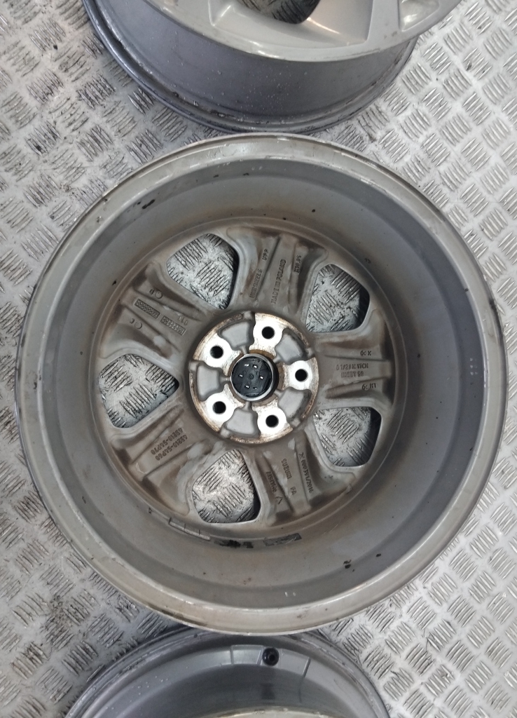 Диски колесные литые 4 шт