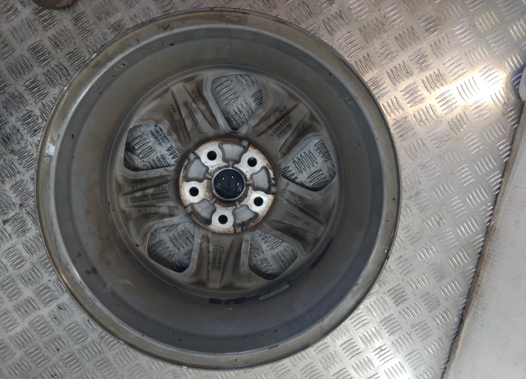 Диски колесные литые 4 шт