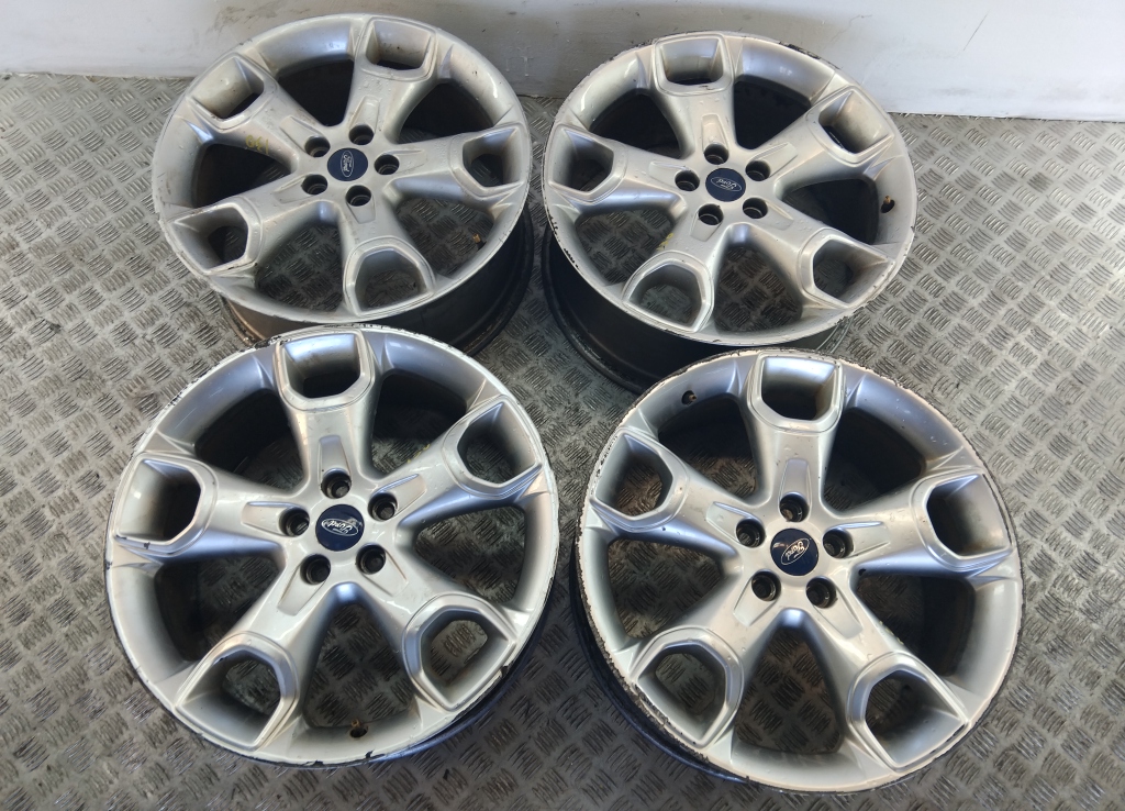 Диски колесные литые 4 шт