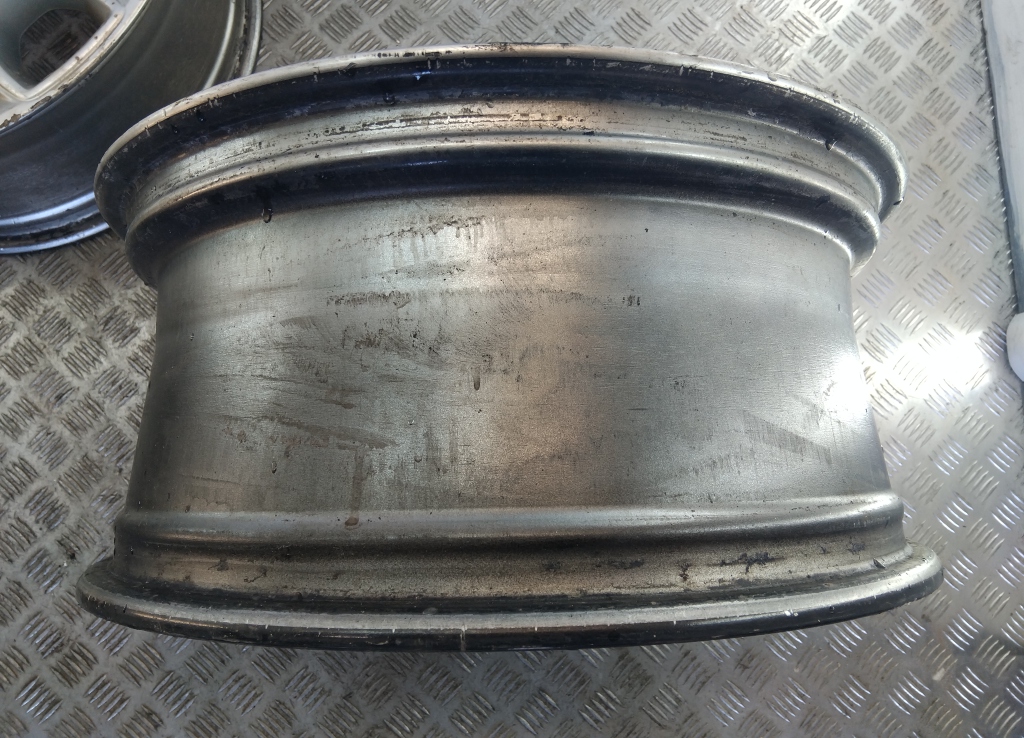 Диски колесные литые 4 шт