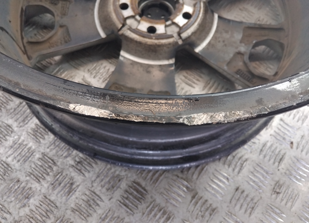 Диски колесные литые 4 шт