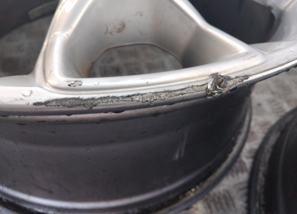 Диски колесные литые 4 шт