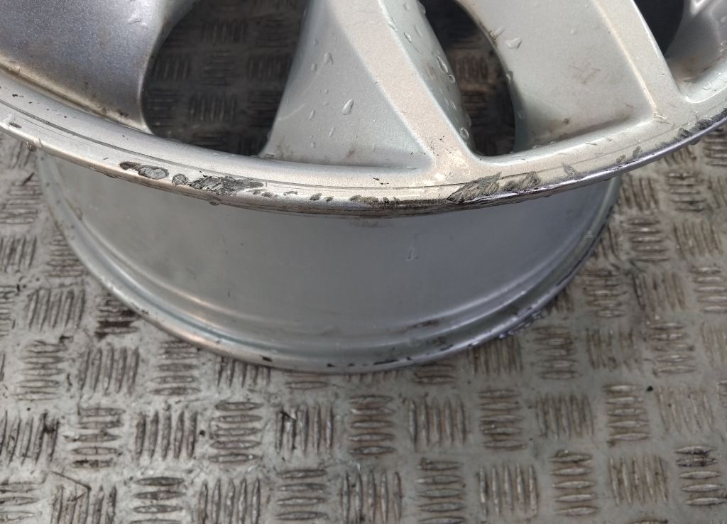 Диск колесный литой