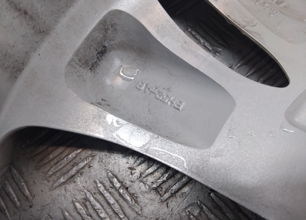 Диск колесный литой