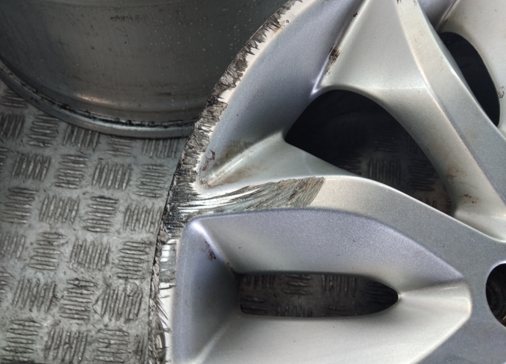 Диски колесные литые 4 шт