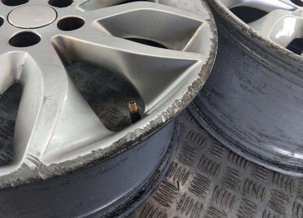 Диски колесные литые 4 шт