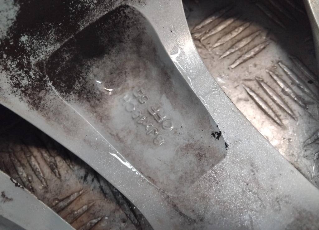 Диски колесные литые 4 шт