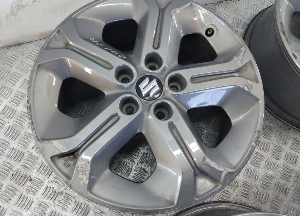 Диски колесные литые 4 шт