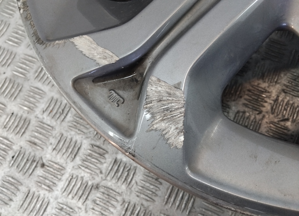 Диски колесные литые 4 шт