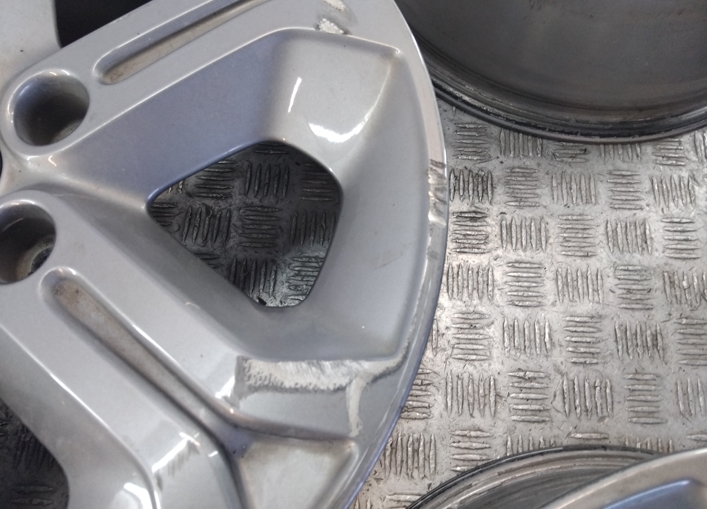 Диски колесные литые 4 шт