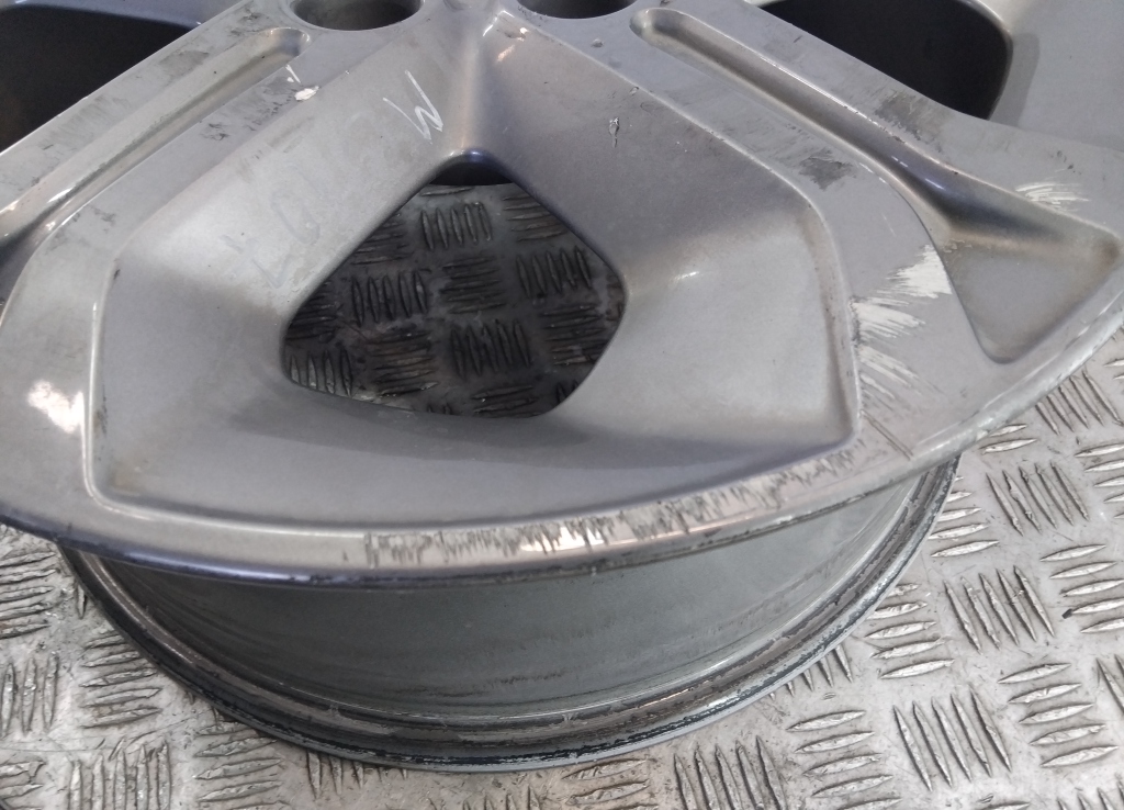 Диски колесные литые 4 шт