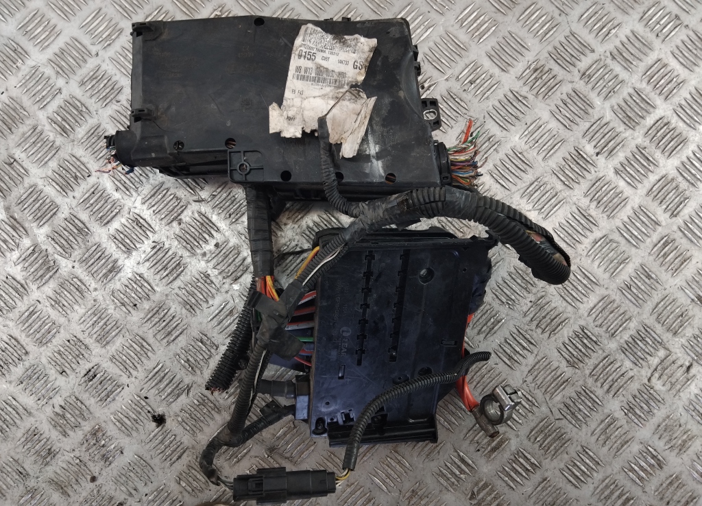 Блок предохранителей