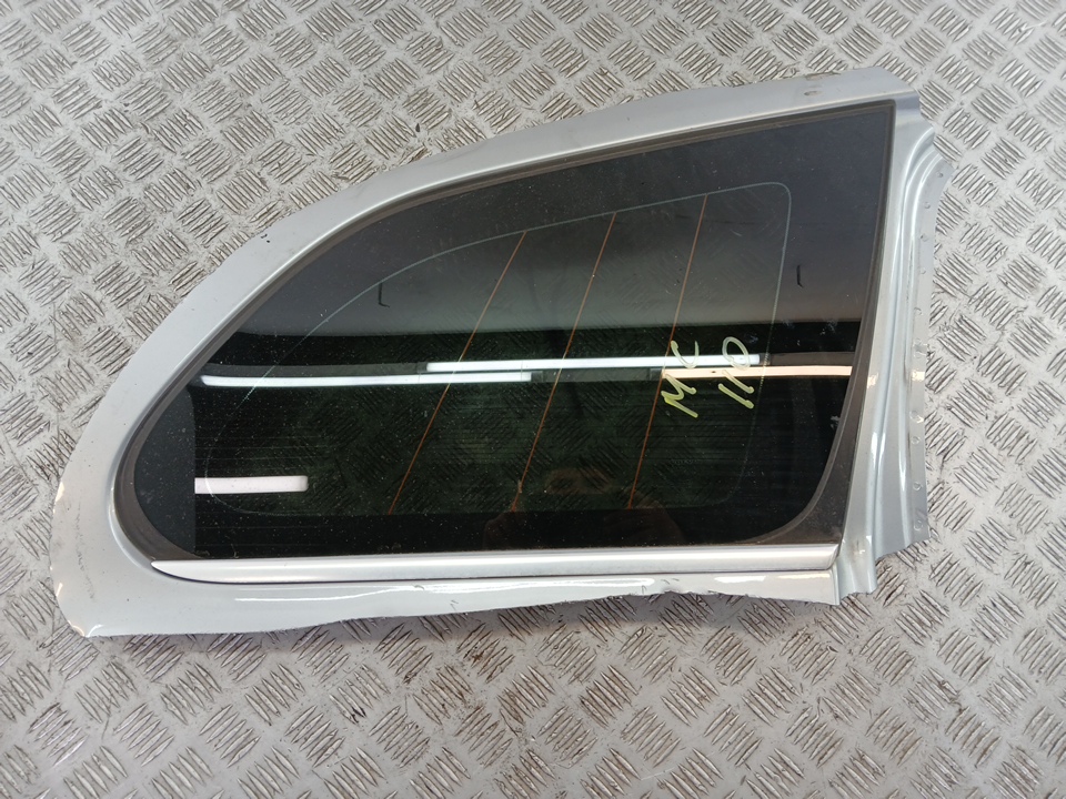 Стекло кузовное глухое правое