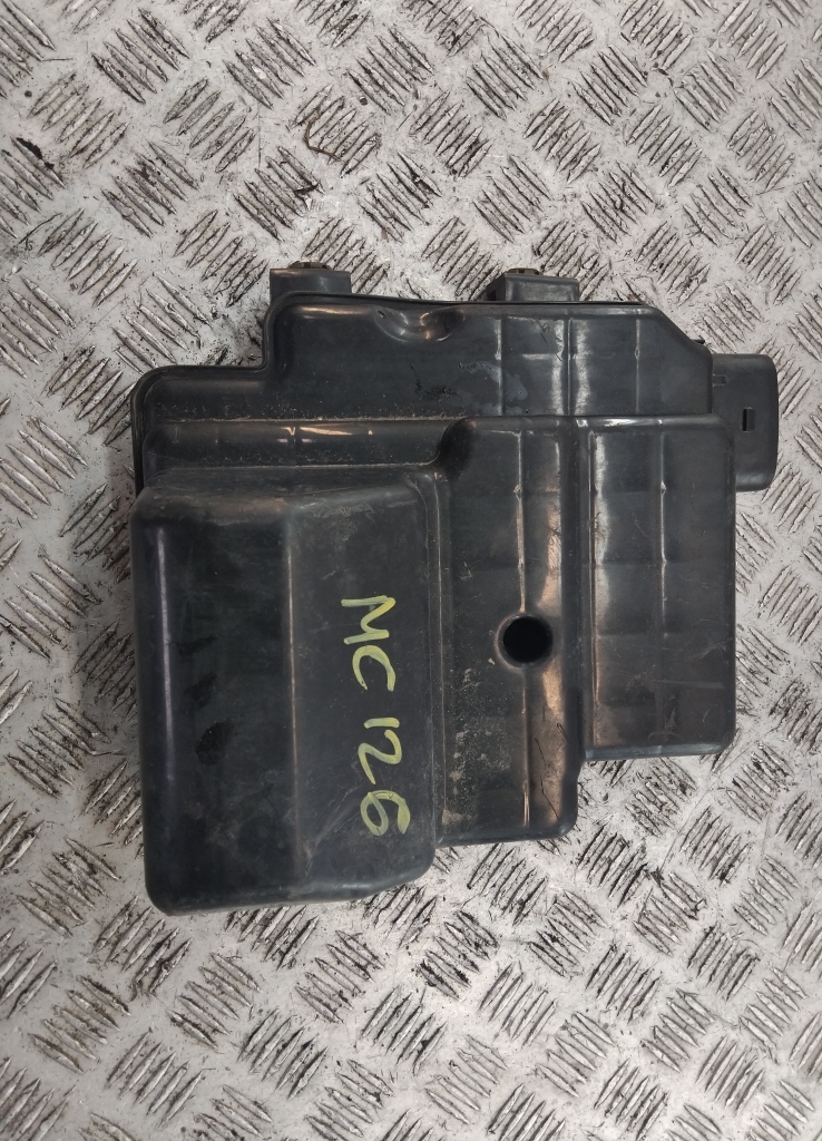 Резонатор воздушного фильтра