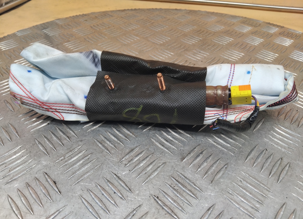 Подушка безопасности боковая (в сиденье)