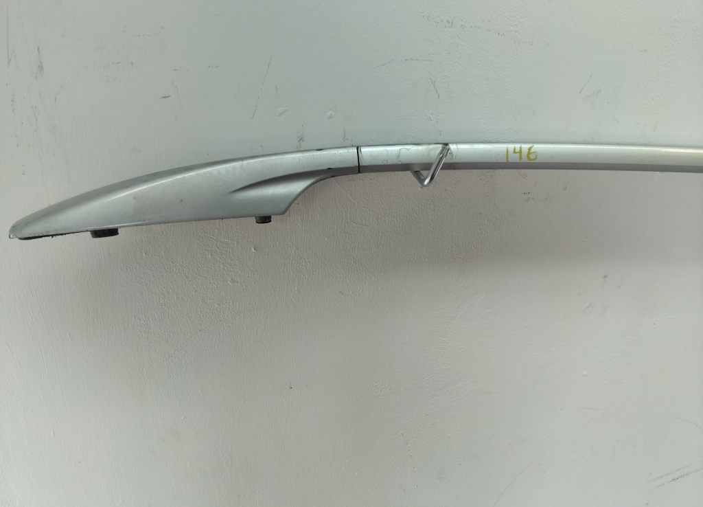 Рейлинг (релинг) левый (планка на крышу)