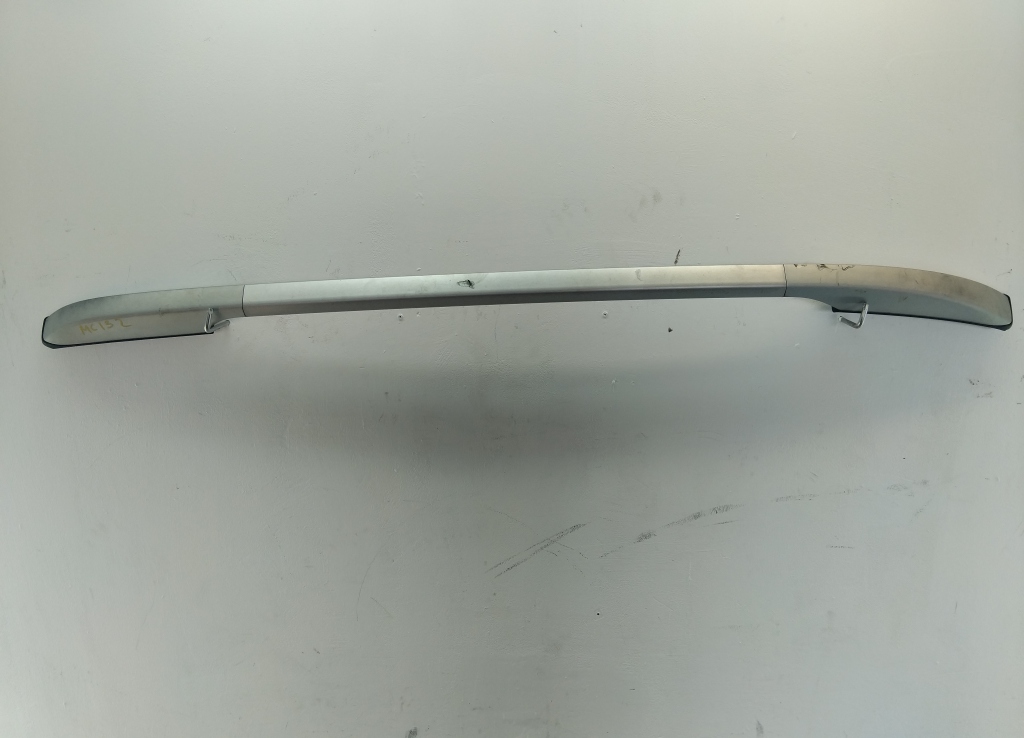 Рейлинг (релинг) правый (планка на крышу)