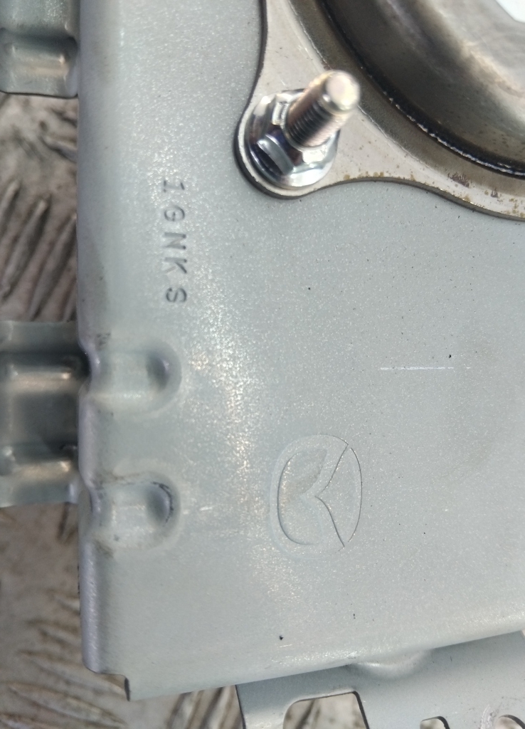 Подушка безопасности пассажирская (в торпедо)