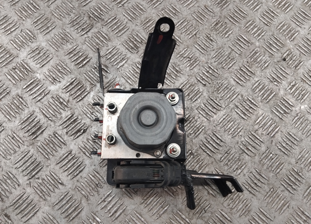 Блок ABS (насос)