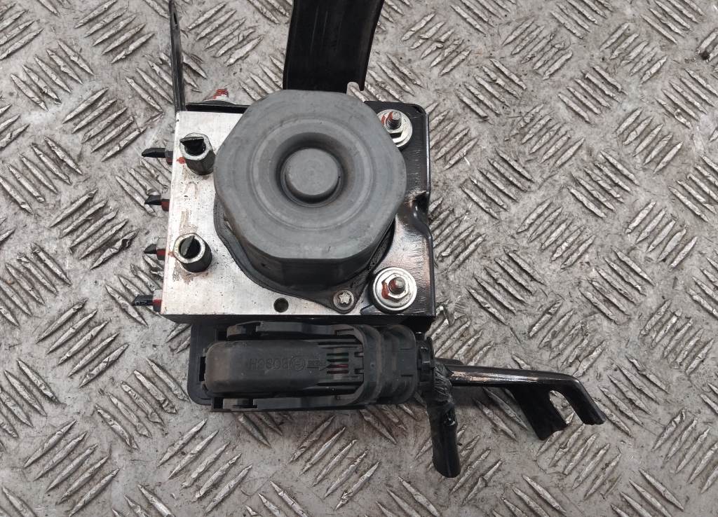 Блок ABS (насос)