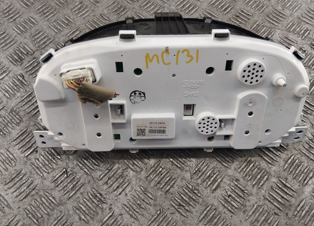 Панель приборов