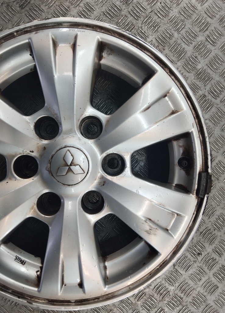 Диск колесный литой