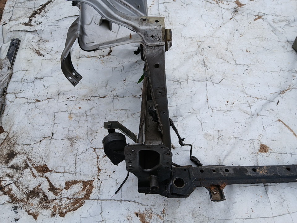 Балка подрадиаторная