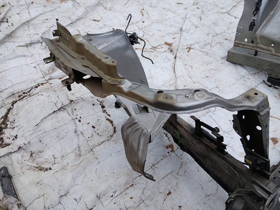 Балка подрадиаторная