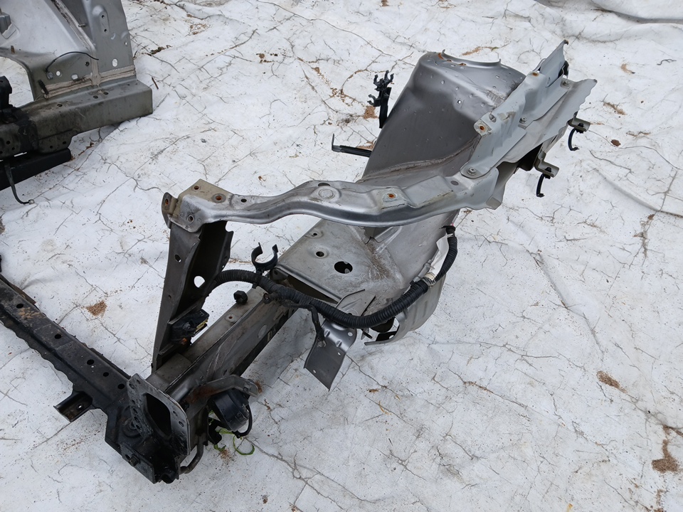 Балка подрадиаторная